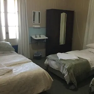https://toogoolawah-hotel.queenslandhotels.net