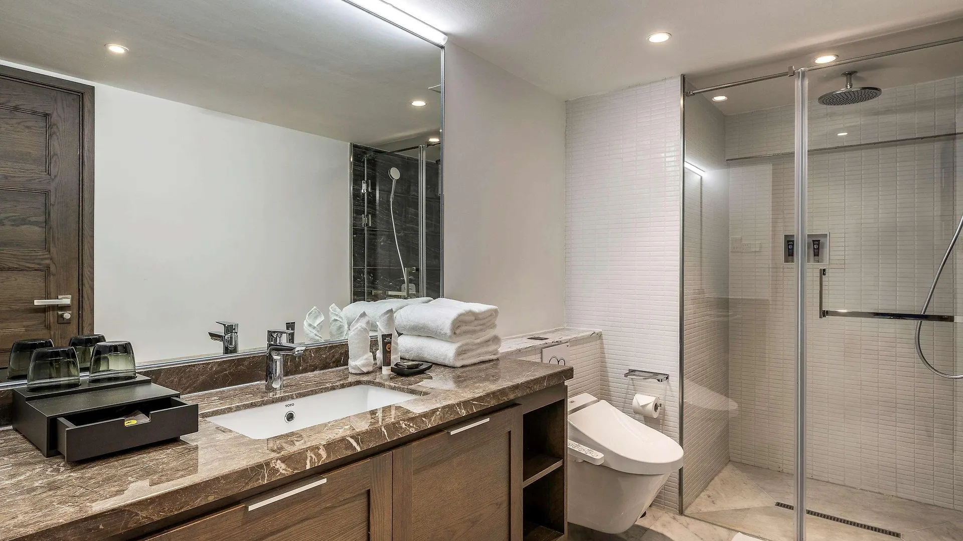 Novotel Suites Shanghai Hongqiao